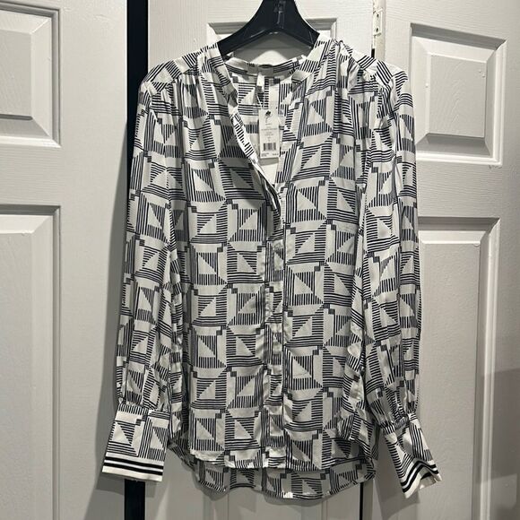 SALE!!! NWT Joie Navy/White Geometric Button Down, Size Large - Picture 1 of 9